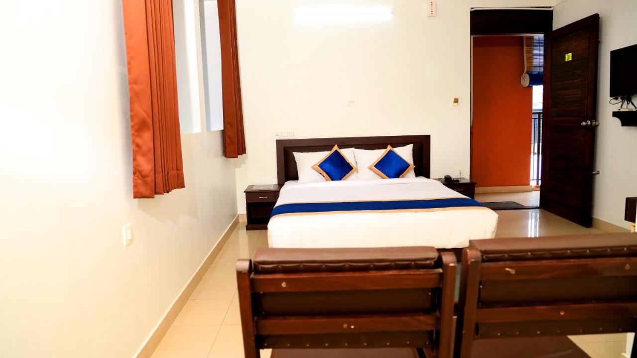 Ss Beach Resort Varkala Luaran gambar