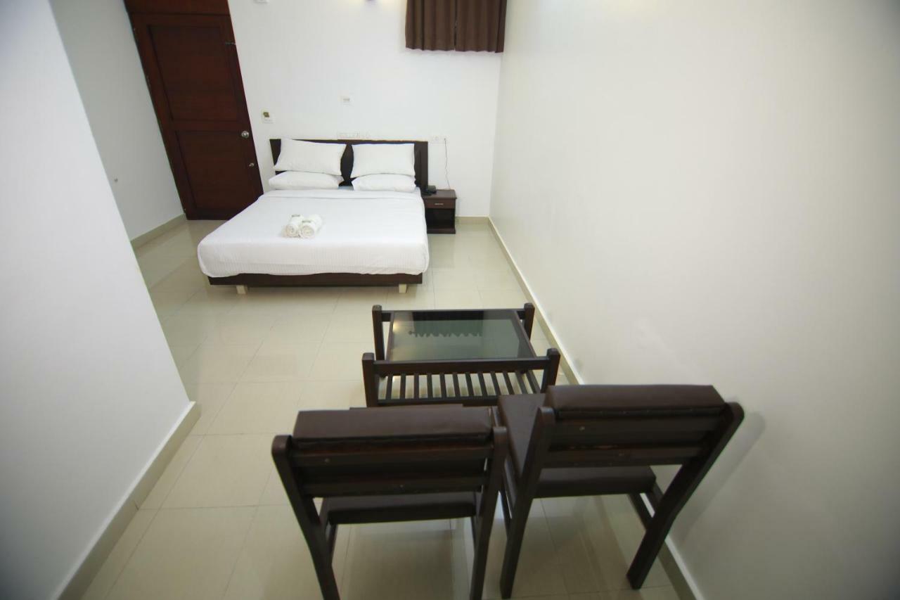 Ss Beach Resort Varkala Luaran gambar